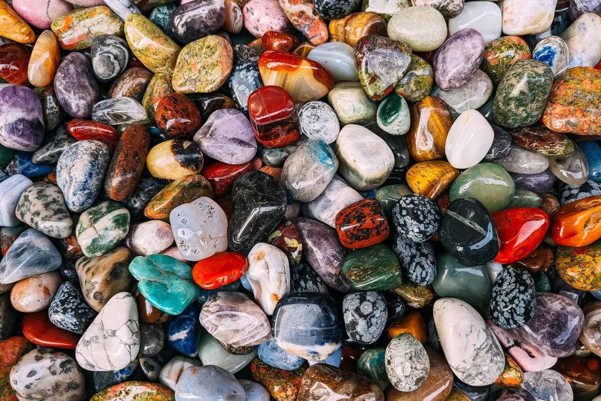 Birthstones by Month: A Beginner's Guide to Meaning and Colour